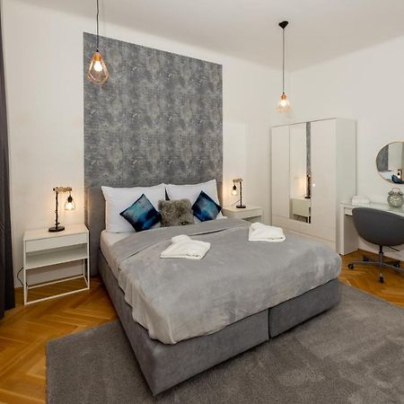 Delightful 1 Bedroom Near Schoenbrunn And Westbahnhof With Big Porch 비엔나 외부 사진