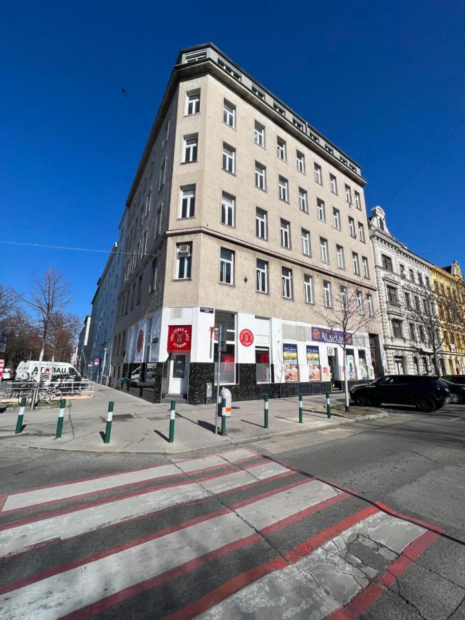 Delightful 1 Bedroom Near Schoenbrunn And Westbahnhof With Big Porch 비엔나 외부 사진