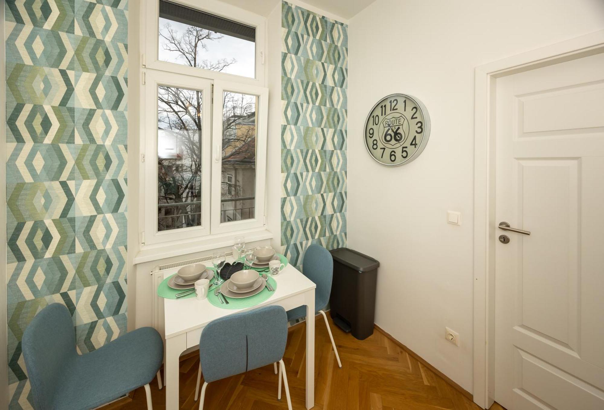 Delightful 1 Bedroom Near Schoenbrunn And Westbahnhof With Big Porch 비엔나 외부 사진